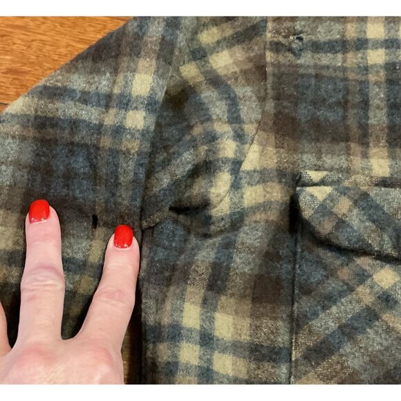 Vtg Pendleton Board Shirt M Virgin Wool Plaid Loop Collar Long Sleeve Shacket - Picture 5 of 5